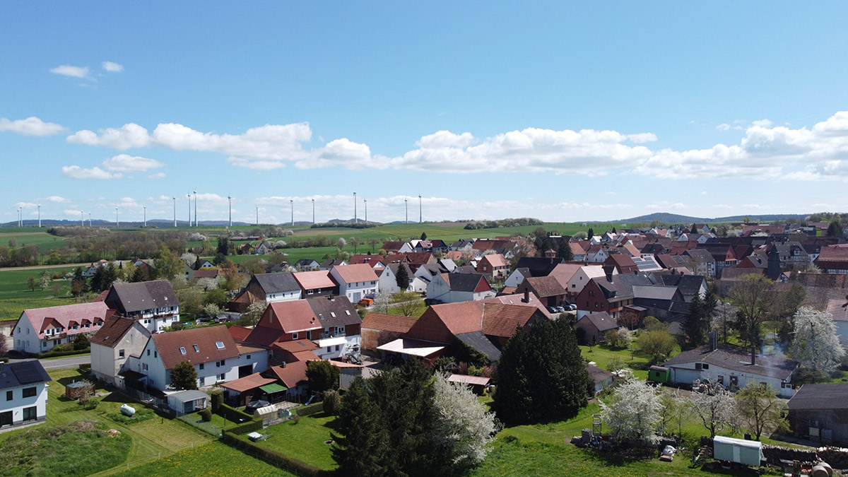 Bruendersen Luftaufnahme Hoehe100fuss